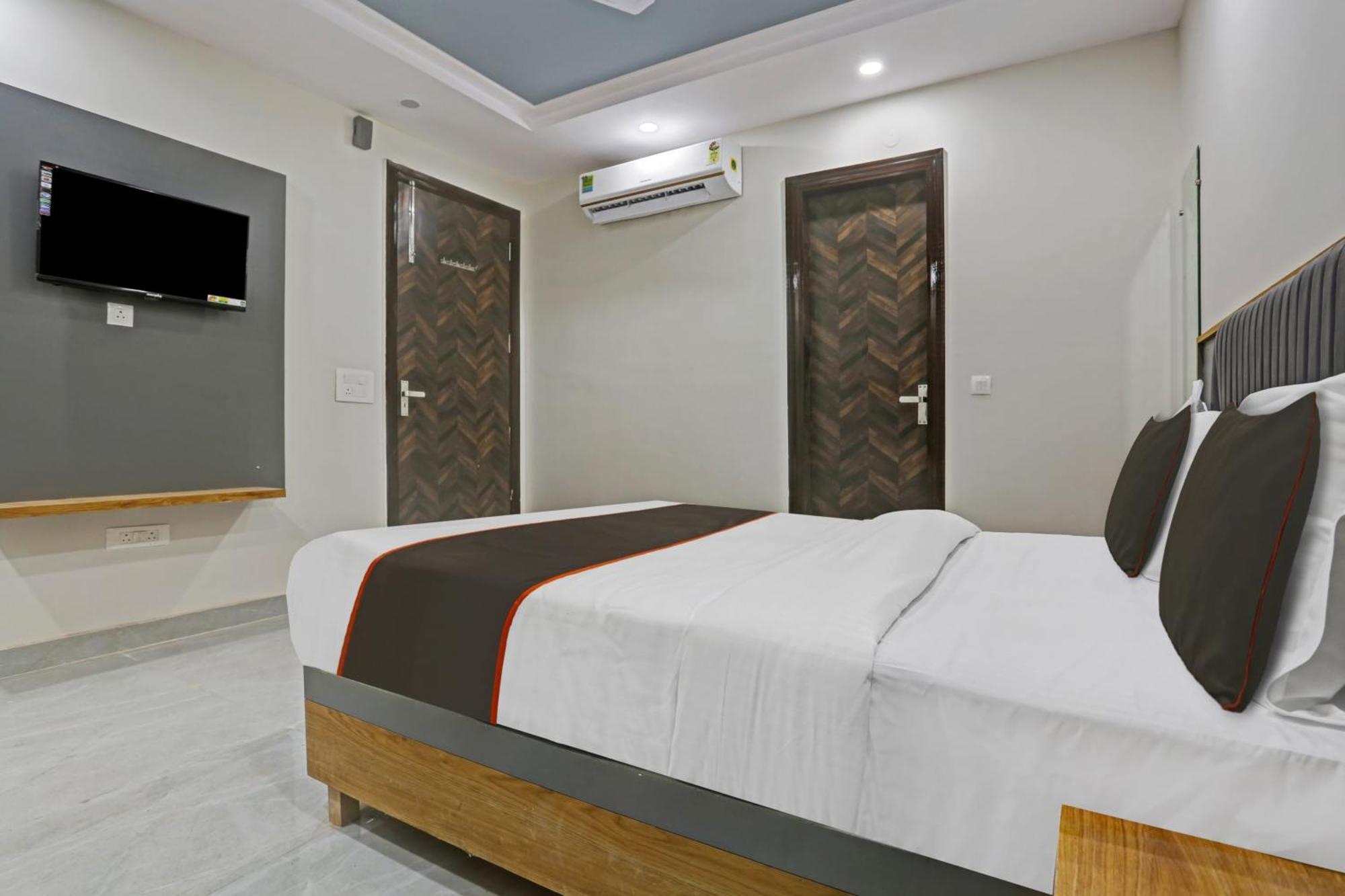 מלון דלהי Townhouse Vip Grand מראה חיצוני תמונה