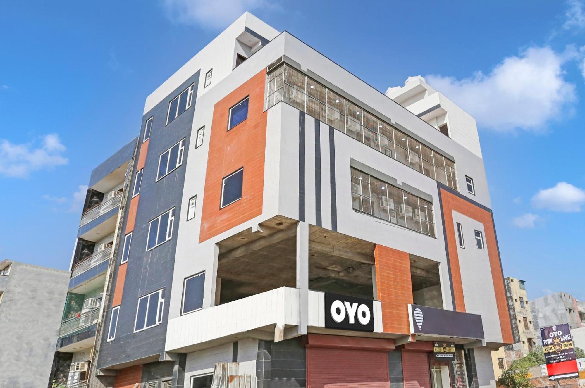 מלון דלהי Townhouse Vip Grand מראה חיצוני תמונה