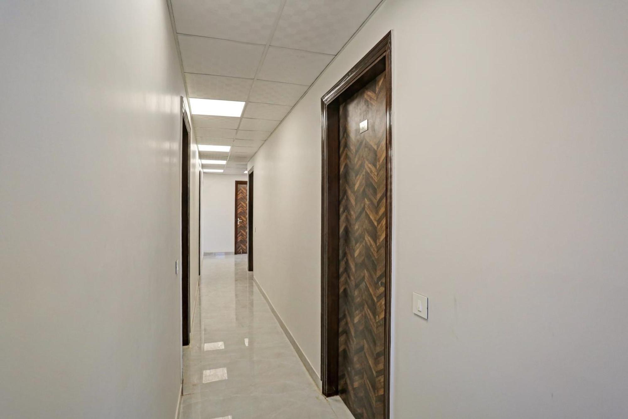 מלון דלהי Townhouse Vip Grand מראה חיצוני תמונה